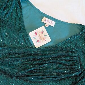 Swancke Boutique Jess Lea Emerald Green Sequin V-Neck Long Sleeve Shirt Size M